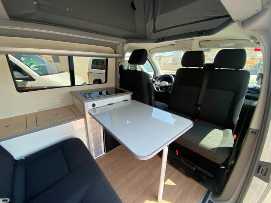 VW T6.1 Atlantic 5 plazas - Imagen 19
