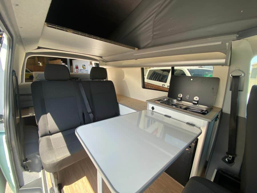 VW T6.1 Atlantic 5 plazas - Imagen 18