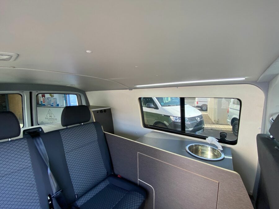VW T6.1 Atlantic - Imagen 15