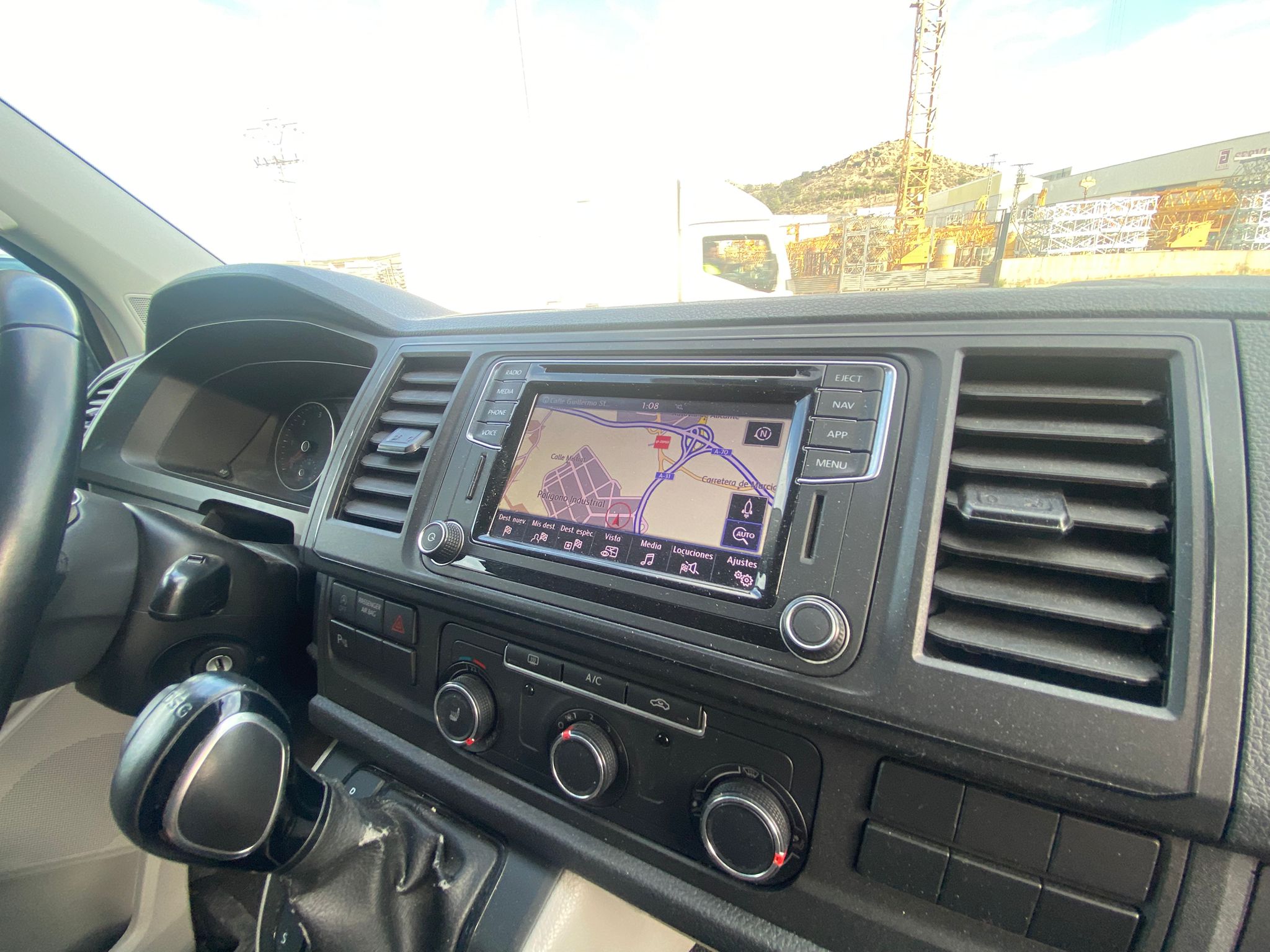 VW T6 TRANSPORTER MIXTA AUTOMATICO 150 CV - Imagen 14