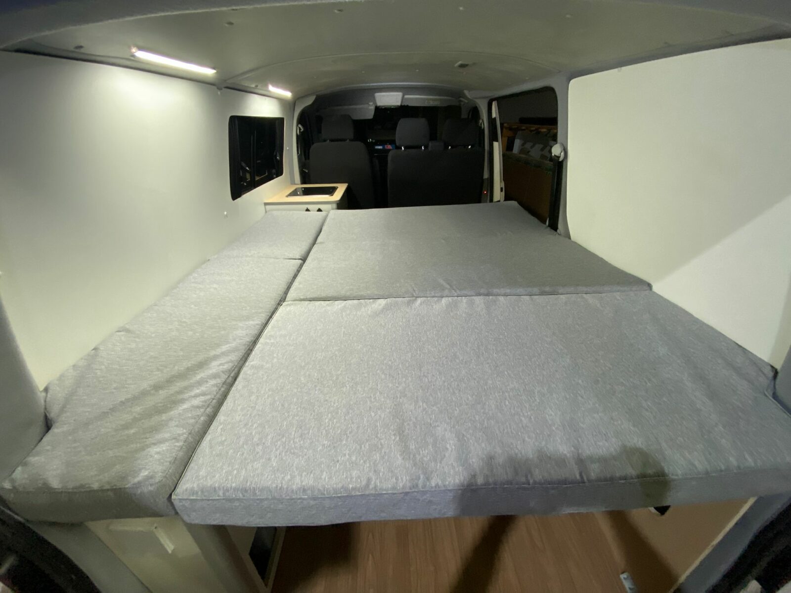 WhatsApp Image 2025-12-09 at 13.50.16 (2) WhatsApp Image 2025-12-09 at 13.50.16 (2)