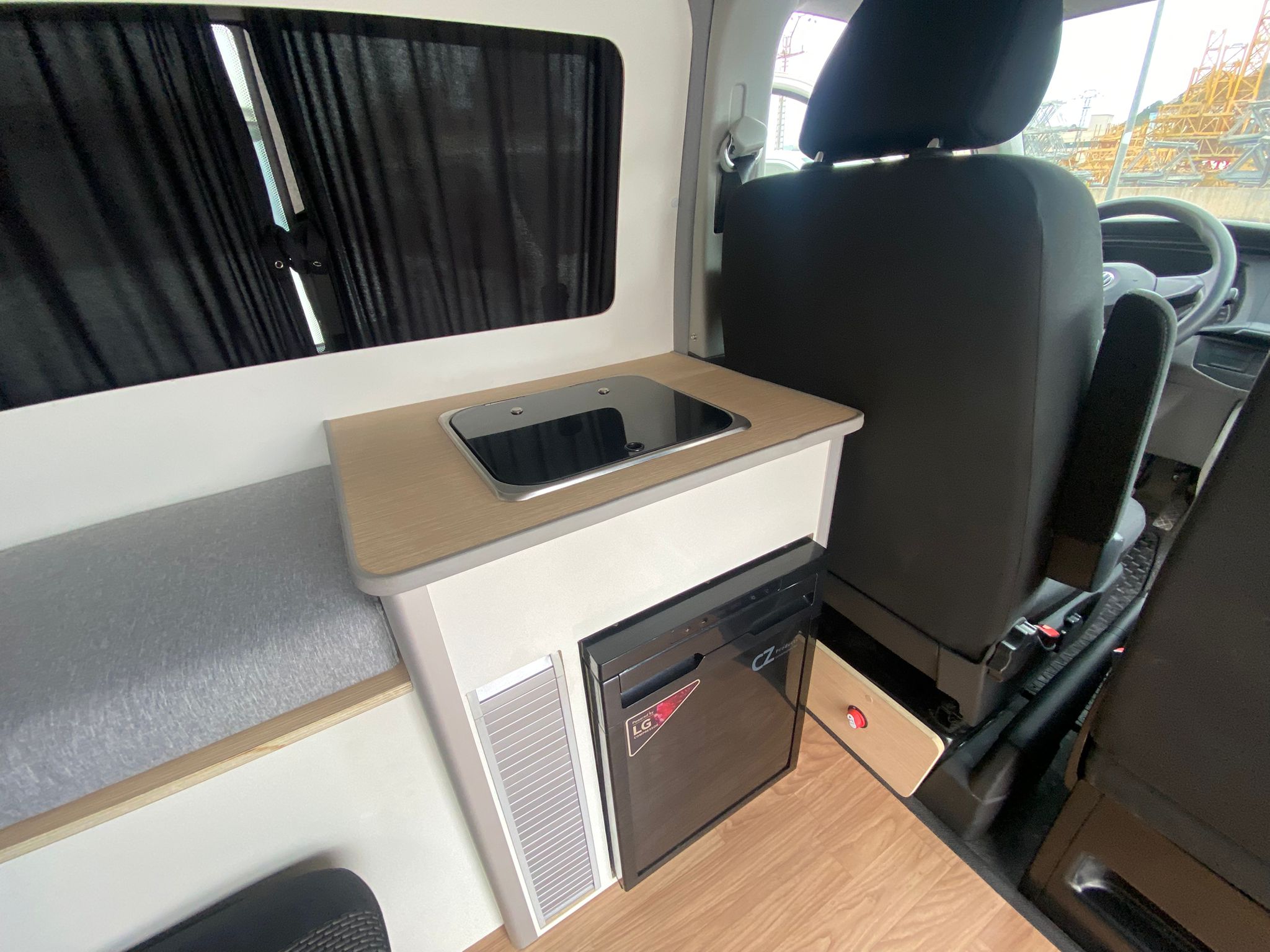 WhatsApp Image 2025-12-12 at 13.01.47 (2) WhatsApp Image 2025-12-12 at 13.01.47 (2)